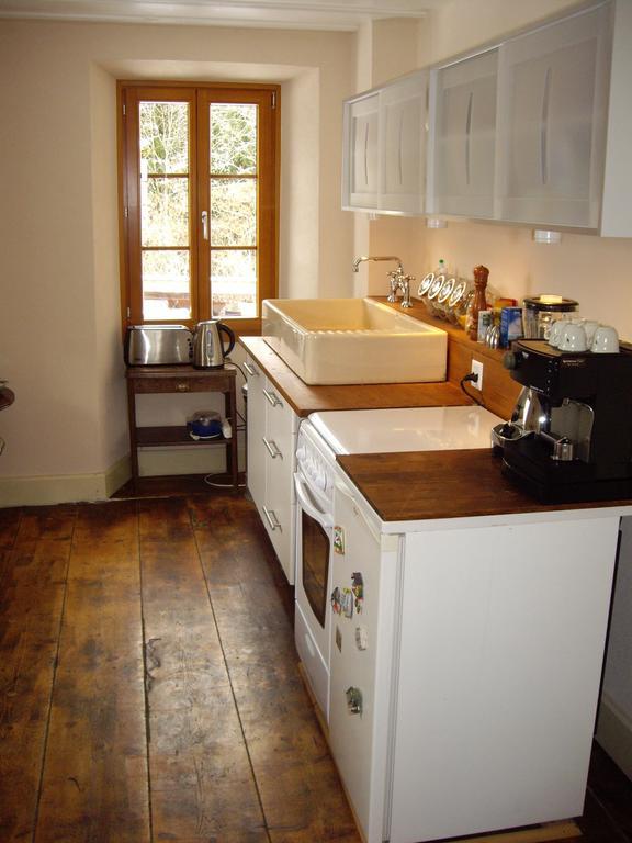 Heidi'S Guesthouse Frenières Esterno foto